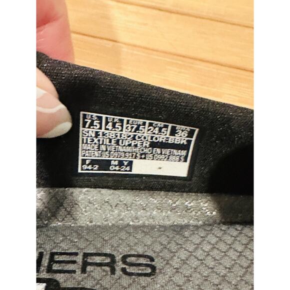 Skechers Slip-ins On the GO Flex Clover Size 7.5 Black NEW Comfort Hands Free - Picture 10 of 12